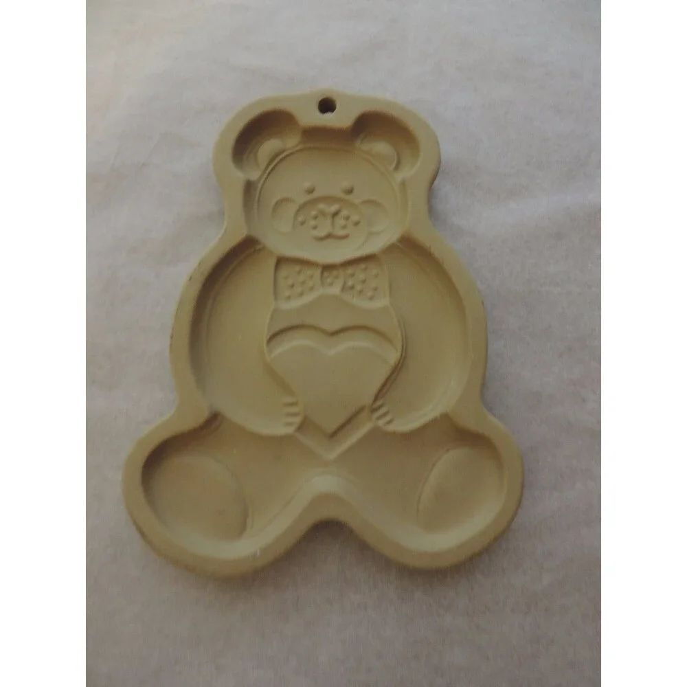 Pampered Chef Teddy Bear Stoneware Cookie Mold 1991